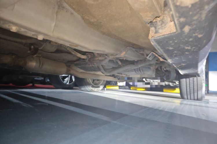 Used Haval H2 2018 Red-Label 1.5T Manual Two-Wheel Drive Elite Model Chassis Front Left
