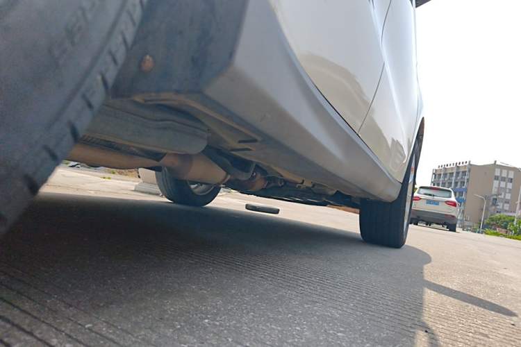 Used Haval H2 2018 Blue Label 1.5T Manual Two-Wheel Drive Luxury Model Chassis Rear Right