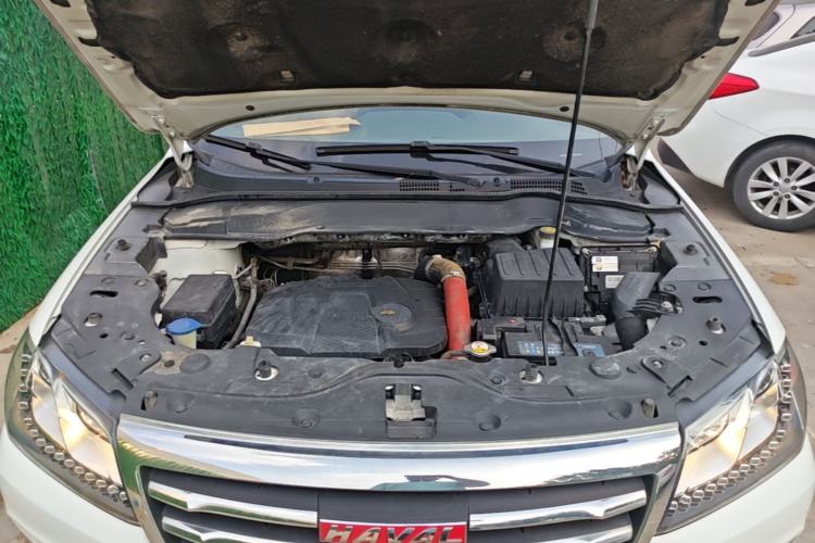 Used Haval H2 2018 Red-Label 1.5T Dual-Clutch Two-Wheel-Drive Elite Model Engine Bay