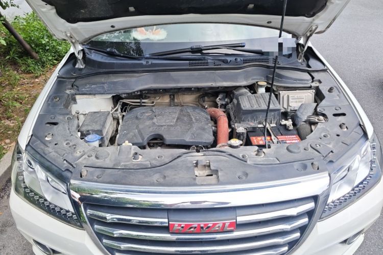 Used Haval H2 2018 Red-Label 1.5T Manual Two-Wheel Drive Luxury Model Engine Bay