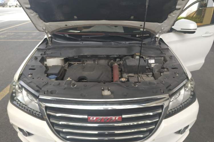 Used Haval H2 2018 Red-Label 1.5T Dual-Clutch Two-Wheel-Drive Luxury Model Engine Bay