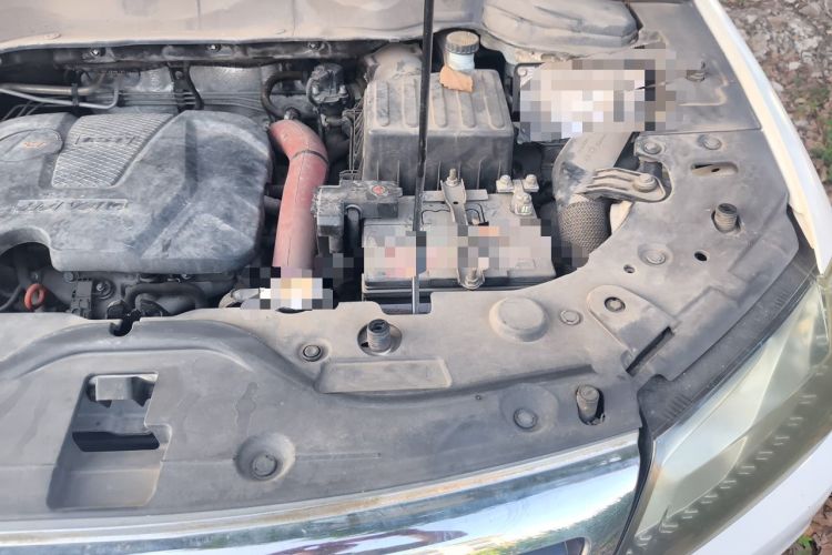 Used Haval H2 2018 Red-Label 1.5T Manual Two-Wheel Drive Elite Model Engine Bay Left