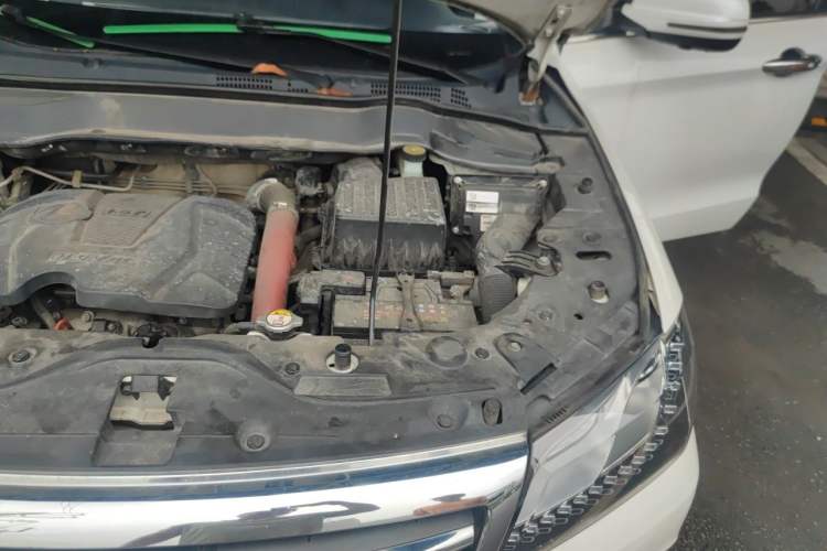 Used Haval H2 2018 Red-Label 1.5T Dual-Clutch Two-Wheel-Drive Luxury Model Engine Bay Left