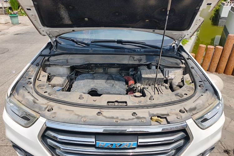 Used Haval H2 2018 Blue Label 1.5T Manual Two-Wheel Drive Luxury Model Engine Bay