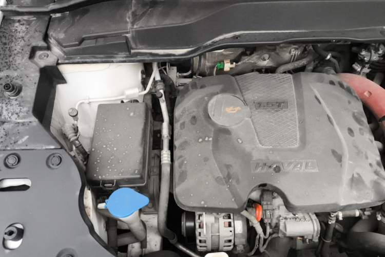 Used Haval H2 2018 Red-Label 1.5T Manual Two-Wheel Drive Elite Model Engine Bay Right