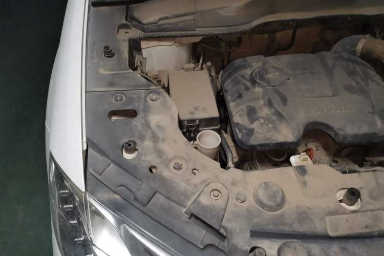 Used Haval H2 2018 Red-Label 1.5T Dual-Clutch Two-Wheel-Drive Luxury Model Engine Bay Right