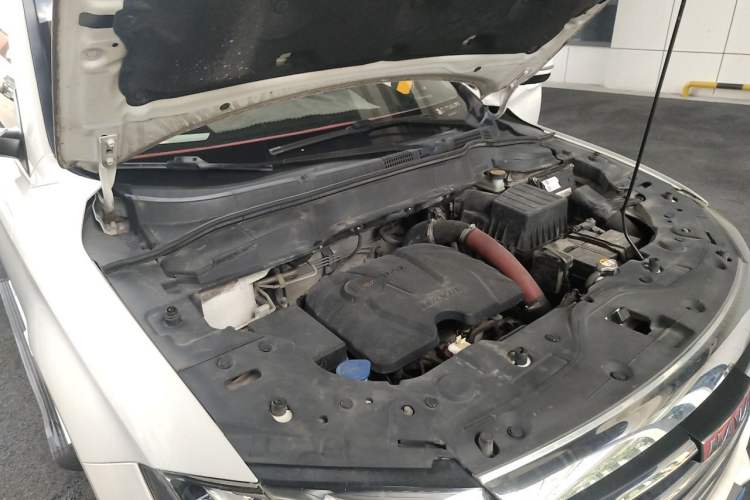 Used Haval H2 2018 Red-Label 1.5T Dual-Clutch Two-Wheel-Drive Luxury Model Engine Bay Right