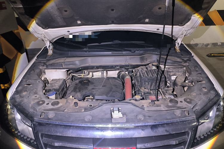 Used Haval H2 2018 Red-Label 1.5T Dual-Clutch Two-Wheel-Drive Luxury Model Engine Bay