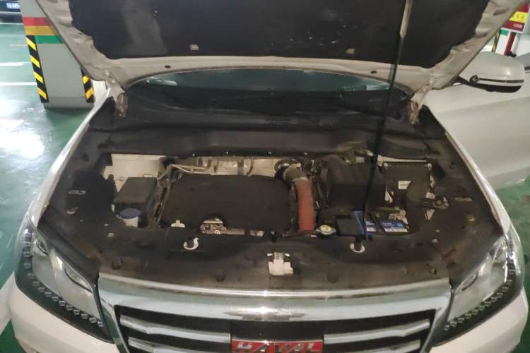 Used Haval H2 2018 Red-Label 1.5T Dual-Clutch Two-Wheel-Drive Luxury Model Engine Bay