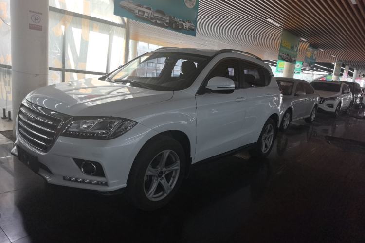 Used Haval H2 2018 Chuanxiang Edition Red Badge 1.5T Manual Two-Wheel Drive Fashionable Model Exterior 1