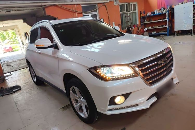 Used Haval H2 2018 1.5T Dual-Clutch Two-Wheel Drive Fashion Model China VI Standard Exterior 1