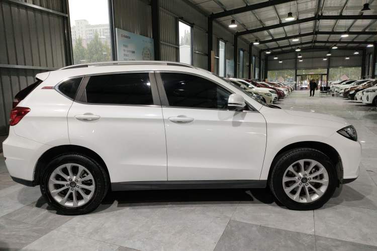 Used Haval H2 2018 Red-Label 1.5T Dual-Clutch Two-Wheel-Drive Luxury Model Exterior 2