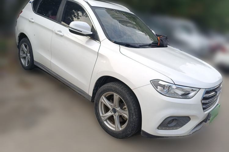 Used Haval H2 2018 Chuanxiang Edition Blue Badge 1.5T Dual-Clutch Two-Wheel Drive Fashionable Model Exterior 2