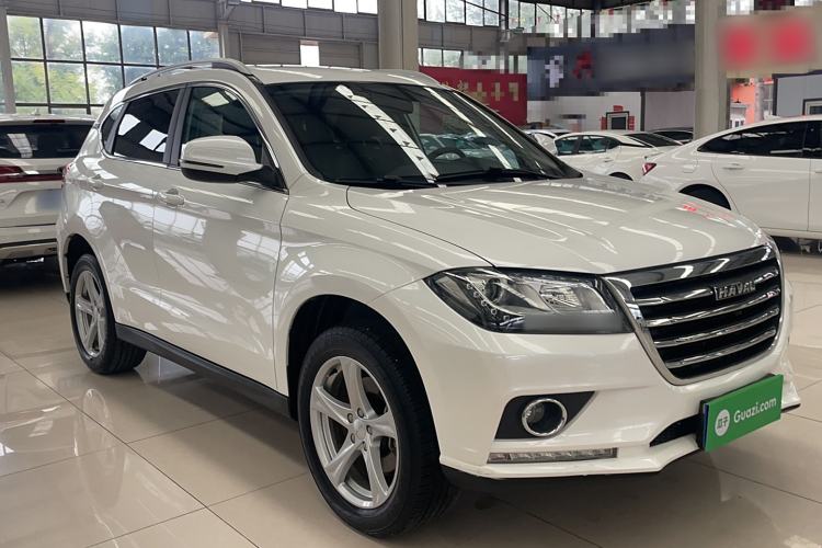Used Haval H2 2018 Chuanxiang Edition Red Badge 1.5T Manual Two-Wheel Drive Fashionable Model Exterior 2