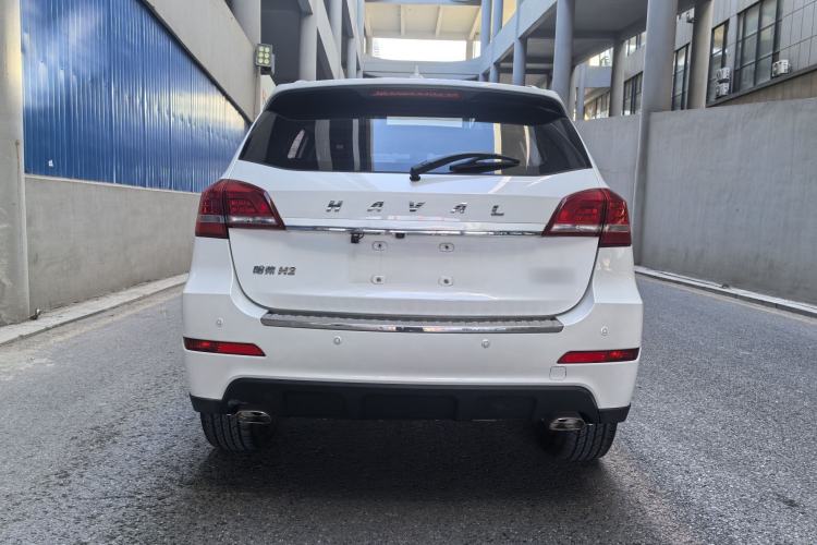 Used Haval H2 2018 Red-Label 1.5T Manual Two-Wheel Drive Luxury Model Exterior 3