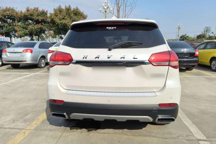 Used Haval H2 2018 1.5T Dual-Clutch Two-Wheel Drive Fashion Model China VI Standard Exterior 4
