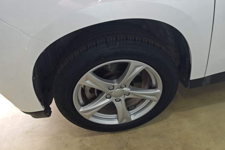 Used Haval H2 2018 1.5T Dual-Clutch Two-Wheel Drive Fashion Model China VI Standard Exterior 4