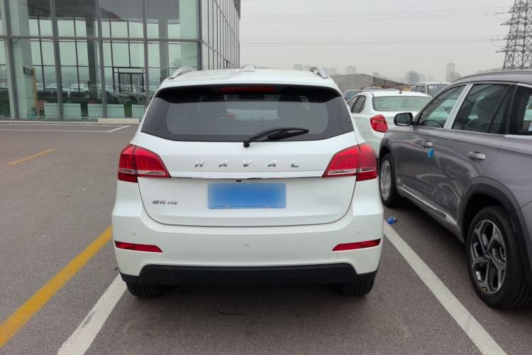 Used Haval H2 2018 1.5T Dual-Clutch Two-Wheel Drive Fashion Model China VI Standard Exterior 4