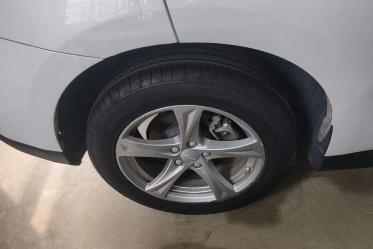 Used Haval H2 2018 Chuanxiang Edition Blue Badge 1.5T Dual-Clutch Two-Wheel Drive ZhiShang Model Exterior 5