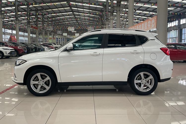 Used Haval H2 2018 Chuanxiang Edition Red Badge 1.5T Manual Two-Wheel Drive Fashionable Model Exterior 5