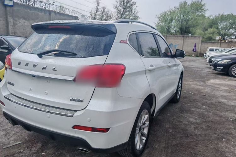 Used Haval H2 2018 Red-Label 1.5T Dual-Clutch Two-Wheel-Drive Elite Model Exterior 5