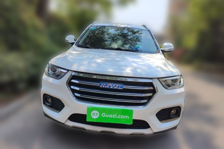 Used Haval H2 2018 Chuanxiang Edition Blue Badge 1.5T Dual-Clutch Two-Wheel Drive Fashionable Model Front