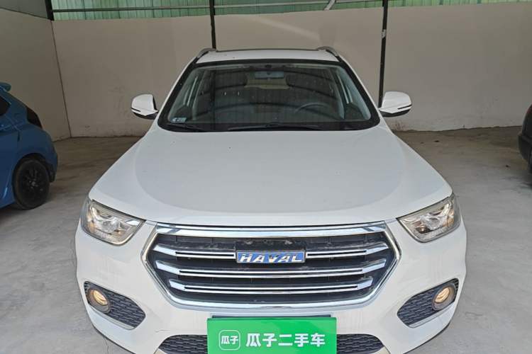 Used Haval H2 2018 Chuanxiang Edition Blue Badge 1.5T Dual-Clutch Two-Wheel Drive Fashionable Model Front