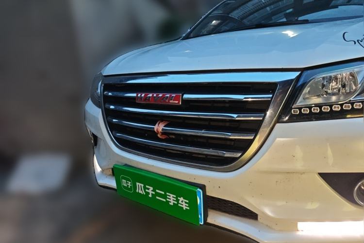 Used Haval H2 2018 Chuanxiang Edition 1.5T Dual-Clutch Two-Wheel Drive Fashion Model China V Standard Front