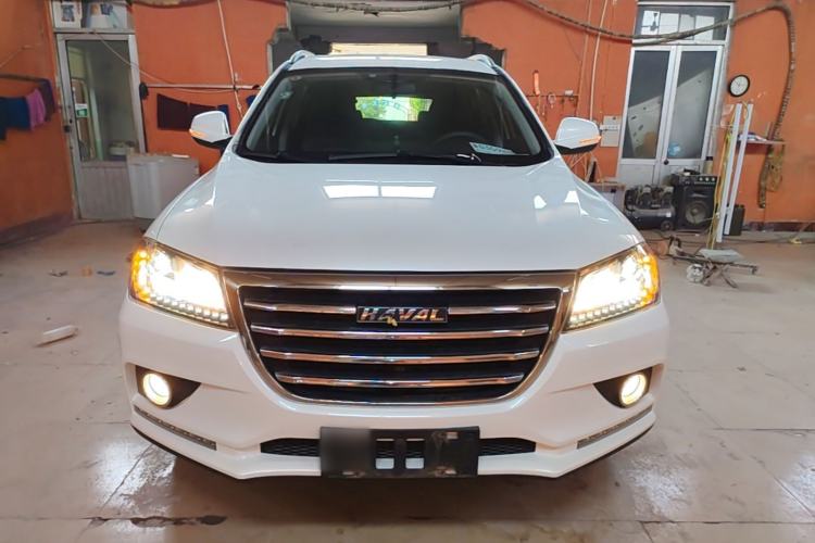 Used Haval H2 2018 1.5T Dual-Clutch Two-Wheel Drive Fashion Model China VI Standard Front