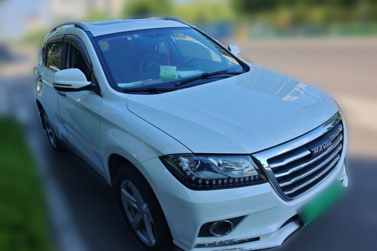 Used Haval H2 2018 1.5T Manual Two-Wheel Drive Luxury Model China VI Standard Front Right 45 Deg