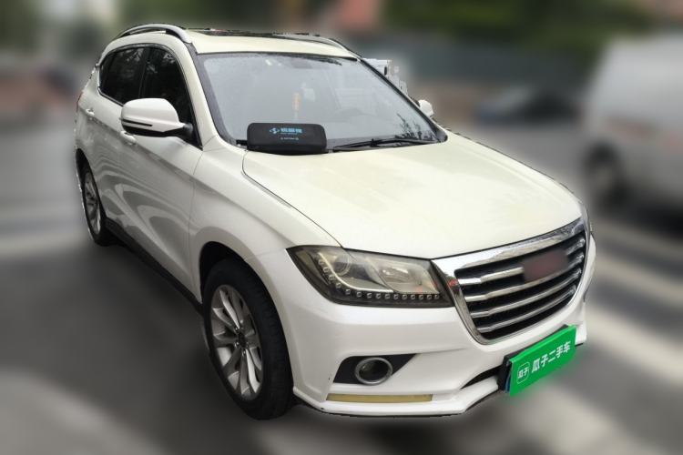 Used Haval H2 2018 Red-Label 1.5T Manual Two-Wheel Drive Elite Model Front Right 45 Deg
