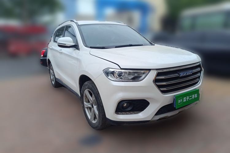Used Haval H2 2018 Chuanxiang Edition Blue Badge 1.5T Manual Two-Wheel Drive Fashionable Model Front Right 45 Deg