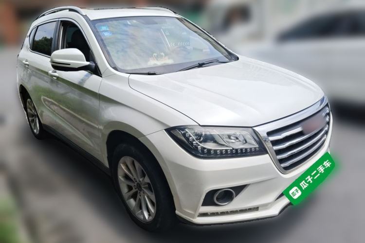 Used Haval H2 2018 Red-Label 1.5T Manual Two-Wheel Drive Luxury Model Front Right 45 Deg