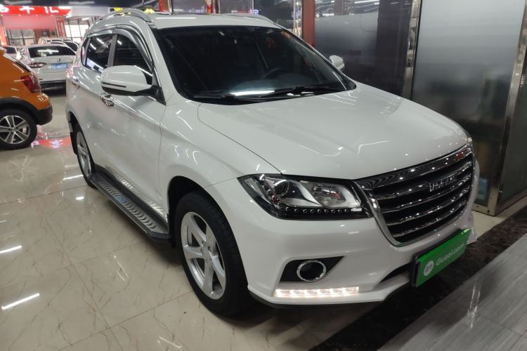 Used Haval H2 2018 1.5T Dual-Clutch Two-Wheel Drive Fashion Model China VI Standard Front Right 45 Deg