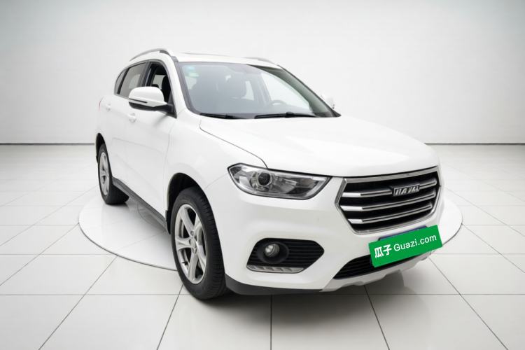 Used Haval H2 2018 Chuanxiang Edition 1.5T Dual-Clutch Two-Wheel Drive Fashion Model China V Standard Front Right 45 Deg