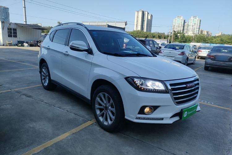 Used Haval H2 2018 Red-Label 1.5T Dual-Clutch Two-Wheel-Drive Luxury Model Front Right 45 Deg