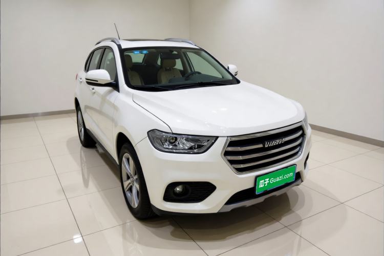 Used Haval H2 2018 1.5T Dual-Clutch Two-Wheel Drive Fashion Model China VI Standard Front Right 45 Deg