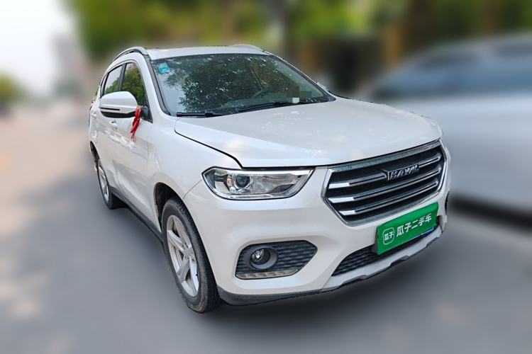 Used Haval H2 2018 1.5T Dual-Clutch Two-Wheel Drive Fashion Model China VI Standard Front Right 45 Deg