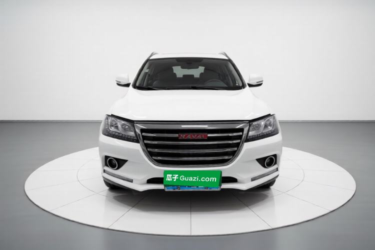 Used Haval H2 2018 Chuanxiang Edition Red Badge 1.5T Manual Two-Wheel Drive Fashionable Model Front