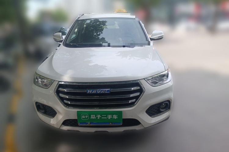 Used Haval H2 2018 Chuanxiang Edition Blue Badge 1.5T Manual Two-Wheel Drive Fashionable Model Front