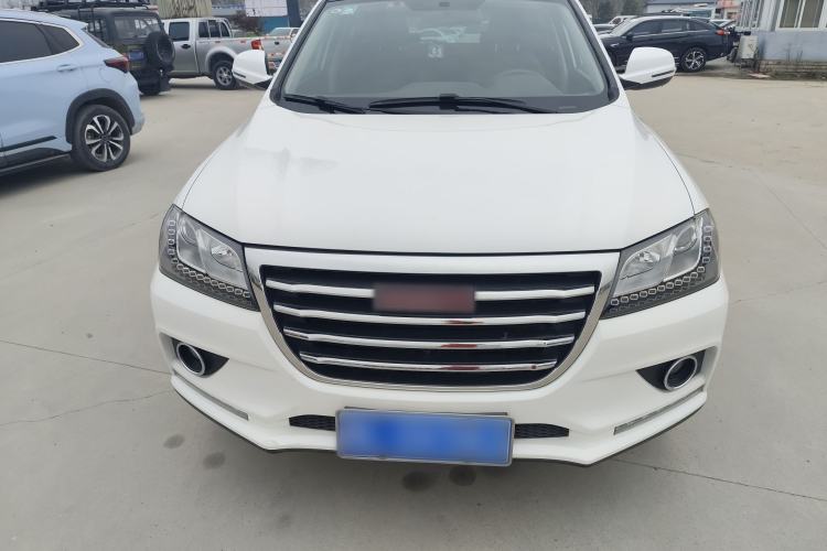 Used Haval H2 2018 Chuanxiang Edition Red Badge 1.5T Dual-Clutch Two-Wheel Drive Fashionable Model Front