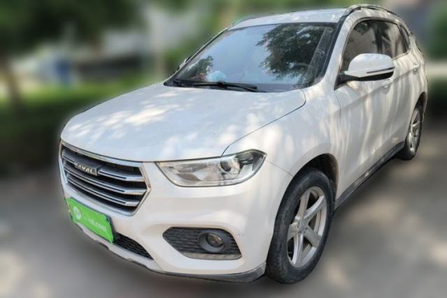 Used Haval H2 2018 Chuanxiang Edition Blue Badge 1.5T Manual Two-Wheel Drive Fashionable Model