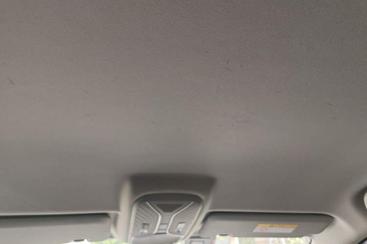 Used Haval H2 2018 1.5T Manual Two-Wheel Drive Fashion Edition China VI Headliner