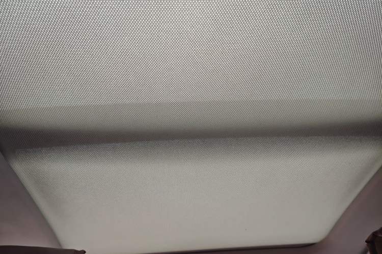 Used Haval H2 2018 Red-Label 1.5T Dual-Clutch Two-Wheel-Drive Luxury Model Headliner