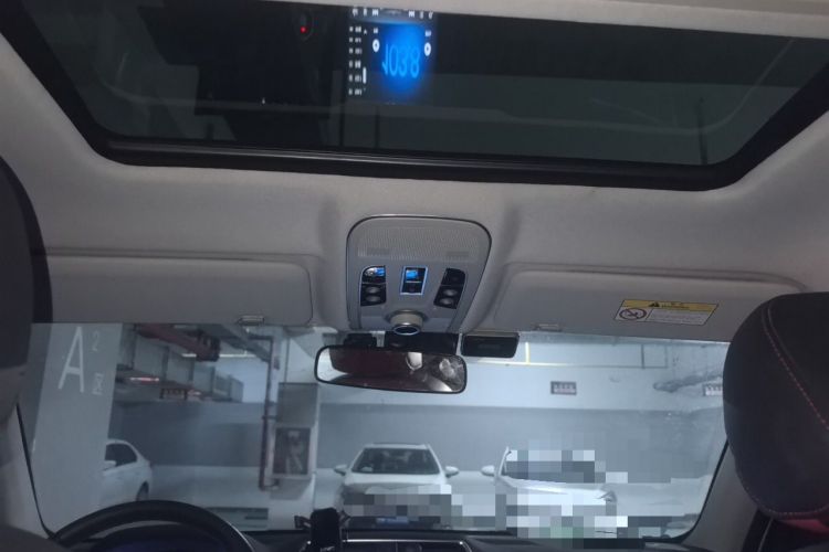 Used Haval H2 2018 Blue Label 1.5T Dual-Clutch Two-Wheel-Drive Elite Model Headliner