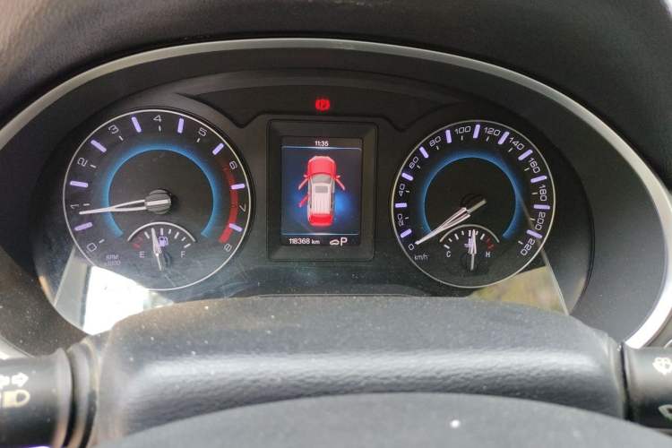 Used Haval H2 2018 Chuanxiang Edition Blue Badge 1.5T Dual-Clutch Two-Wheel Drive Fashionable Model Instrument Cluster