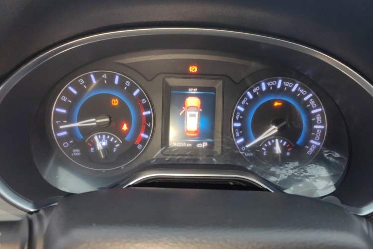 Used Haval H2 2018 Chuanxiang Edition Blue Badge 1.5T Dual-Clutch Two-Wheel Drive Fashionable Model Instrument Cluster