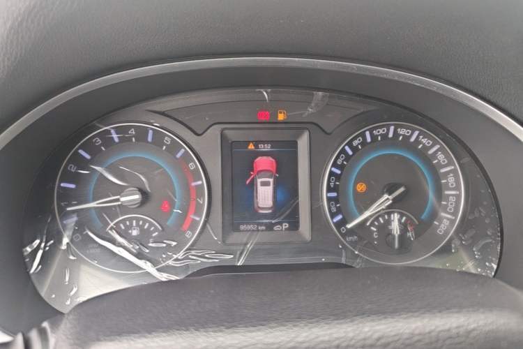 Used Haval H2 2018 Blue-Label 1.5T Dual-Clutch Two-Wheel-Drive Luxury Model Instrument Cluster