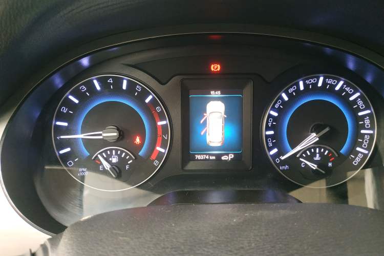 Used Haval H2 2018 1.5T Dual-Clutch Two-Wheel Drive Fashion Model China VI Standard Instrument Cluster