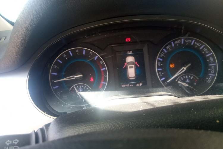 Used Haval H2 2018 Red-Label 1.5T Dual-Clutch Two-Wheel-Drive Luxury Model Instrument Cluster